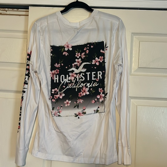 Hollister California shirt - Picture 2 of 2